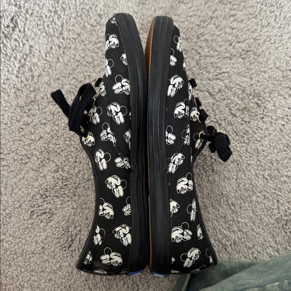 Keds Disney Minnie Mouse Black and White Sneakers - Size 7.5 - Picture 6 of 6